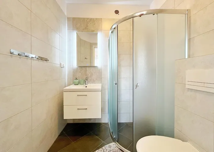 Nad Morzem, Jas Sarbinowo